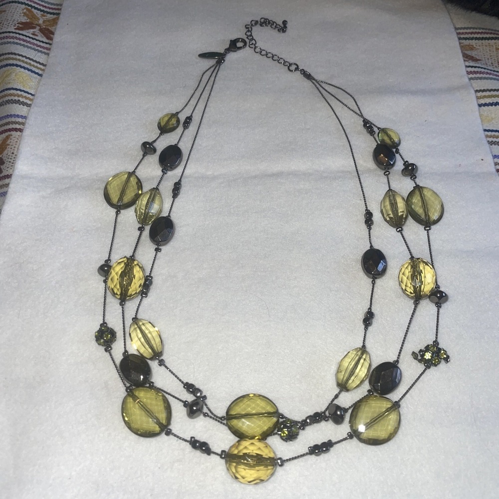 Ny&Co. Chunky Multistranded Beaded Necklace. Black Chain Green Faceted Beads.